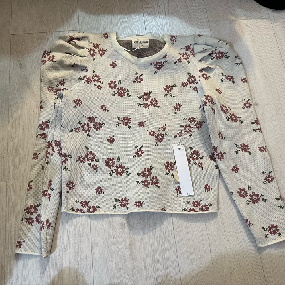New kiss the stars floral long sleeve